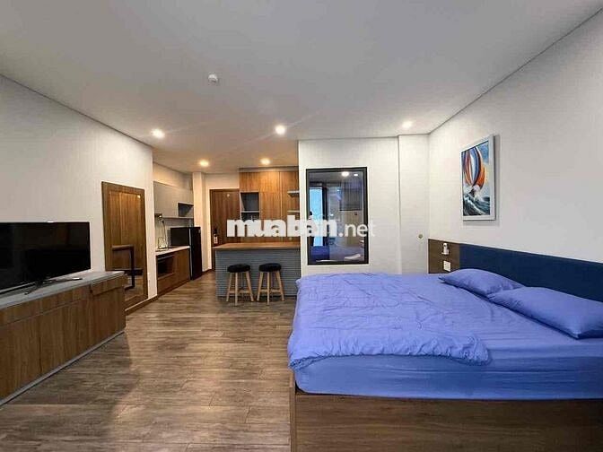 STUDIO BAN CÔNG 45m2 FULL NỘI THẤT NHÀ MỚI 100% NGAY BỜ KÈ HOÀNG SA