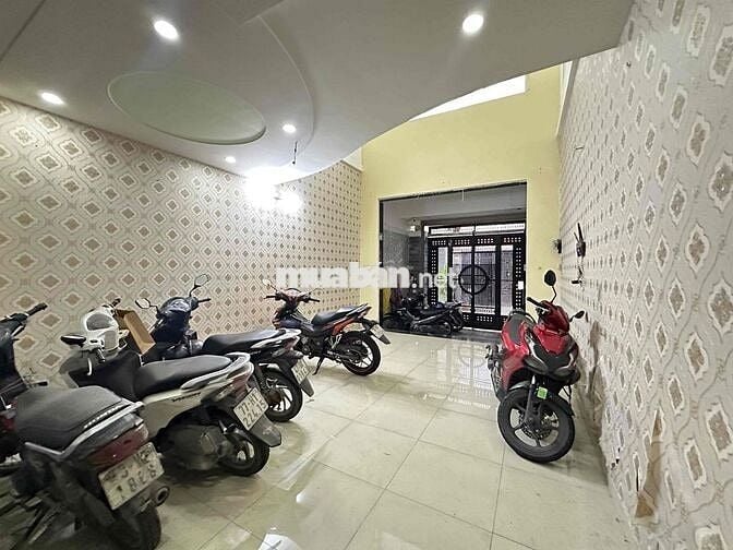 PHÒNG MÁY GIẶT RIÊNG FULL NỘI THẤT NGAY GẦN VINCOM EMART PHAN VĂN TRỊ