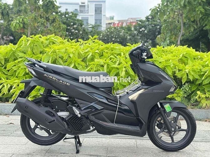 Honda AirBlade 125 4val 2024 Đen nhám 12.000km