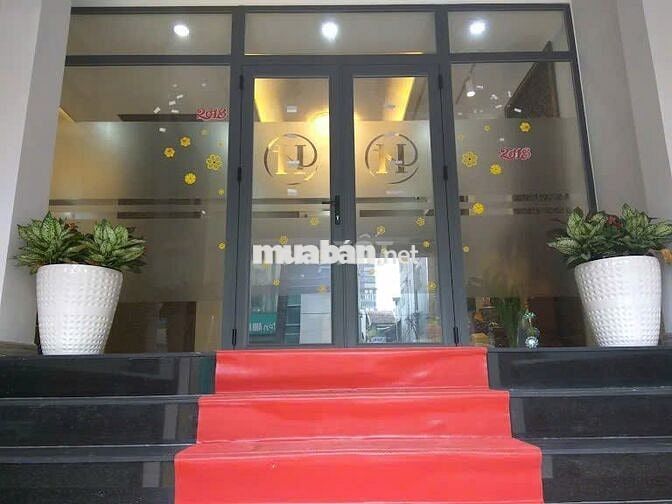 CHO THUÊ TOÀ NHÀ LỚN NGANG 9M ĐƯỜNG TRẦN HƯNG ĐẠO QUẬN 5