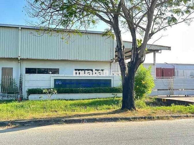 TUYỂN CÔNGNHÂN LÀM CHÍNHTHỨC TẠI KCX TÂN THUẬN Q7