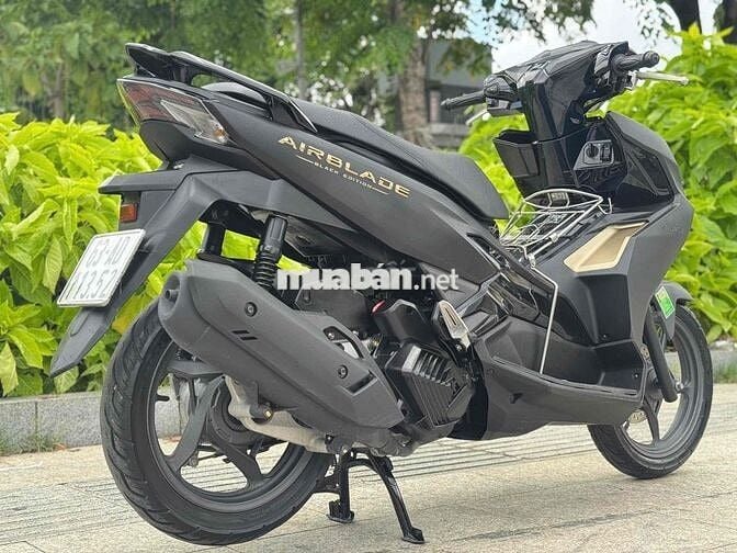Honda AirBlade 125 4val 2024 Đen nhám 12.000km