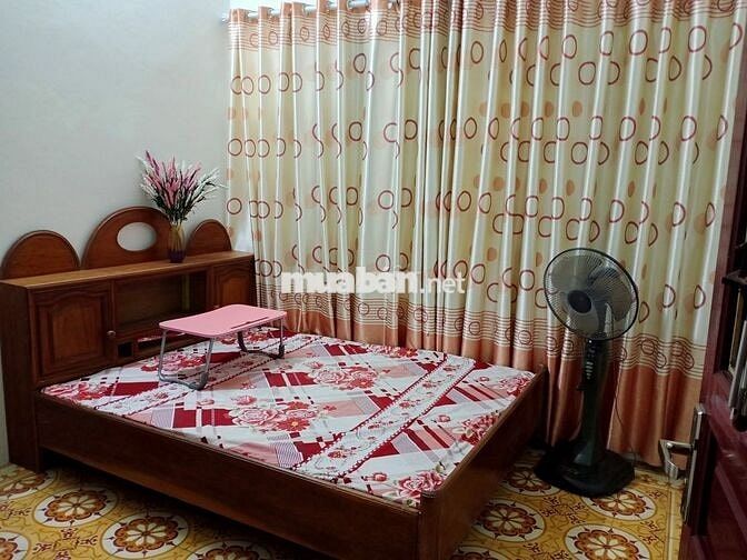 CHO THUÊ NHÀ 3 TẦNG TẠI NGÃ TƯ SỞ