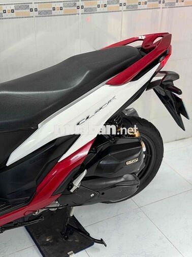 Vario 150 2021 Trắng đỏ 18.000 km bstp chính chủ