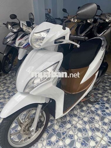 Honda Vision Trắng Tự động