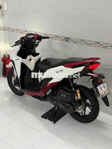 Vario 150 2021 Trắng đỏ 18.000 km bstp chính chủ
