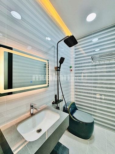 CHÍNH CHỦ BÁN SIÊU PHẨM NHÀ HẺM XE HƠI ĐẾN CỬA NGAY CÔNG VIÊN GIA ĐỊNH