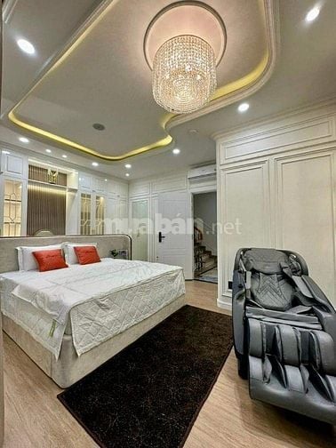 Hạ 900 Triệu , Đường 8m , Tô Hiệu ,  5 Lầu Còn 7.5 Tỷ 