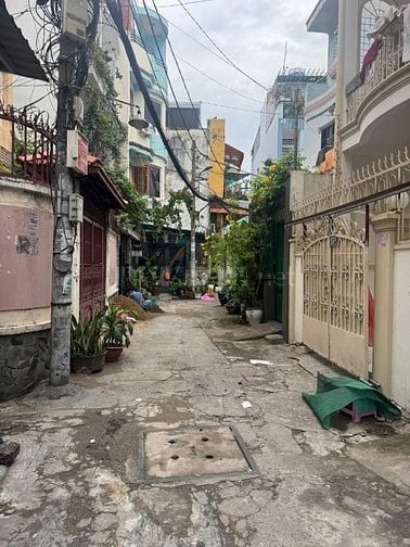 BÁN NHANH NHÀ NGUYỄN KIỆM NGANG HIẾM 6,5M,4 TẦNG KIÊN CỐ,TIỆN ÍCH DĐ