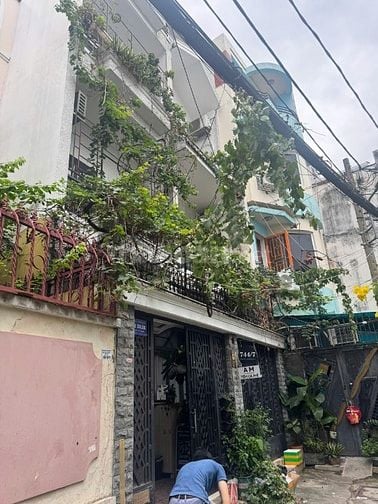 BÁN NHANH NHÀ NGUYỄN KIỆM NGANG HIẾM 6,5M,4 TẦNG KIÊN CỐ,TIỆN ÍCH DĐ