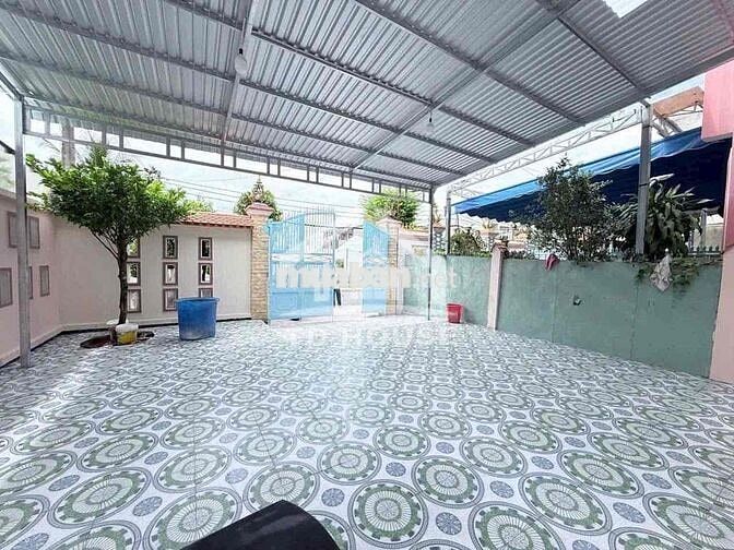 🌻CHO THUÊ NHÀ TRỆT TRỐNG SUỐT RỘNG 300 ㎡ HẺM ĐƯỜNG TRẦN QUANG DIỆU