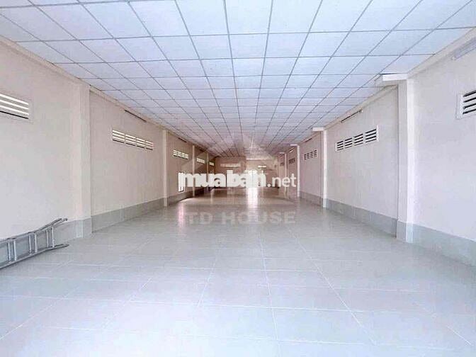 🌻CHO THUÊ NHÀ TRỆT TRỐNG SUỐT RỘNG 300 ㎡ HẺM ĐƯỜNG TRẦN QUANG DIỆU