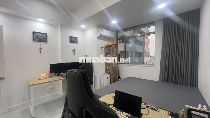 CHO THUÊ CĂN HỘ SCREC TOWER — TẦNG CAO  — 74M² — 2PN 2WC — GIÁ :12 TR
