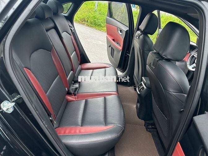 Kia K3 Pre 2022 32000 km Đen