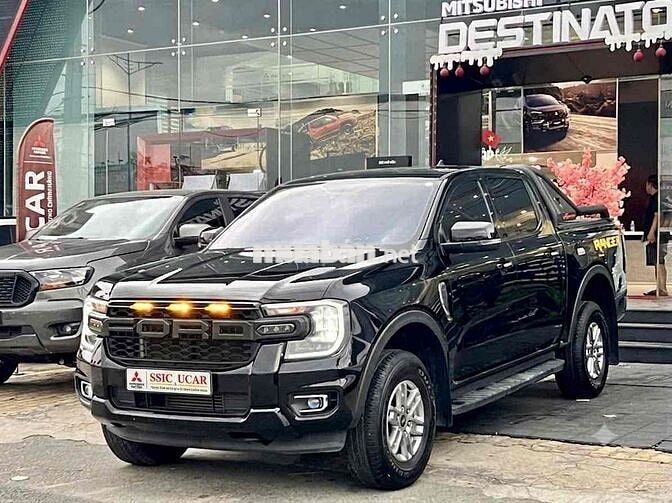 Ford Ranger XLS 2.0L AT 2025 Đen 20.000km