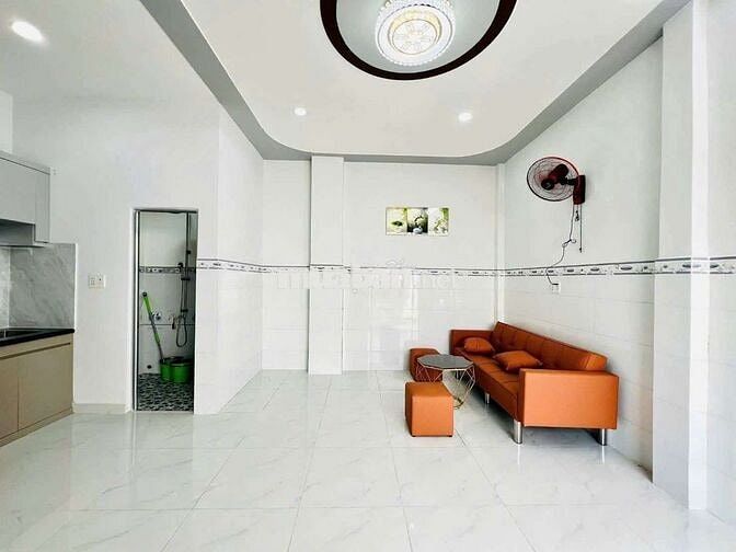 NHÀ Q12  THÔNG XE HƠI DT: 5X5M 1LAU 2PN 2WC 
SHR. CÓ HỖ TRỢ VAY BANK