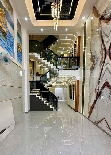 Nhà đẹp Bình Tân giáp Nguyễn Sơn Tân Phú, 4.35x16m, Trệt Lửng 2 Lầu ST