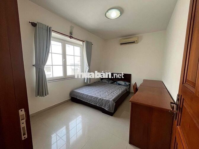 Căn hộ 3 phòng ngủ Thảo Điền - 18 triệu / tháng