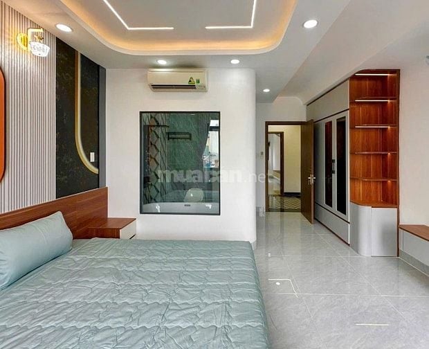Nhà đẹp Bình Tân giáp Nguyễn Sơn Tân Phú, 4.35x16m, Trệt Lửng 2 Lầu ST