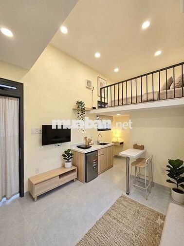 CHO THUÊ STUDIO + DUPLEX BAN CÔNG CỬA SỔ NGAY ĐẠI HỌC NGÂN HÀNG 