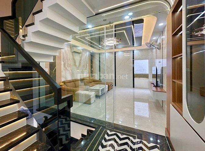 Nhà đẹp Bình Tân giáp Nguyễn Sơn Tân Phú, 4.35x16m, Trệt Lửng 2 Lầu ST