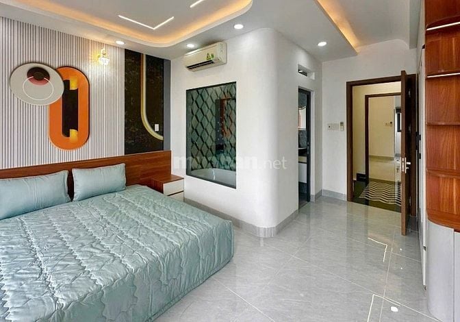 Nhà đẹp Bình Tân giáp Nguyễn Sơn Tân Phú, 4.35x16m, Trệt Lửng 2 Lầu ST