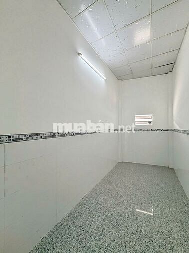 Nhà trệt lầu 3PN hẻm đường Lý Tự Trọng chỉ 5 triệu