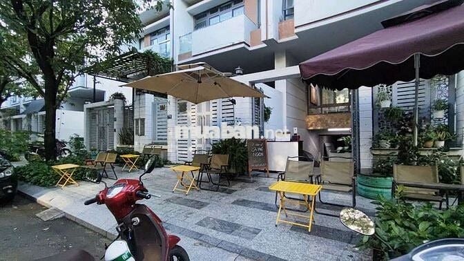 Văn phòng tiện lợi, full nội thất cho 5-10 nhân sự làm việc thoải mái