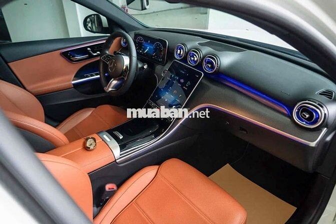 Mercedes C200 Avantgarde V1 2023 Lướt 10.000km