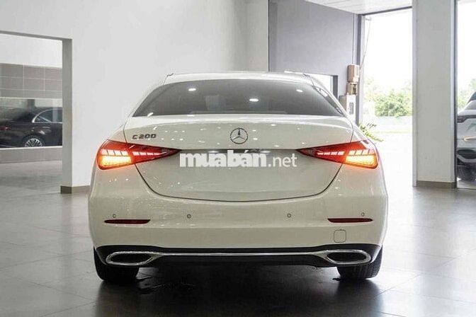 Mercedes C200 Avantgarde V1 2023 Lướt 10.000km