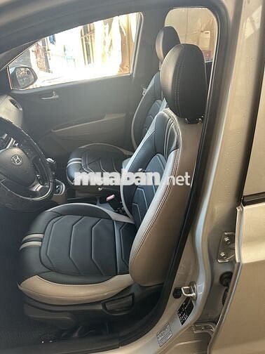 Hyundai i10 2016 Số sàn Bạc