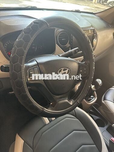 Hyundai i10 2016 Số sàn Bạc