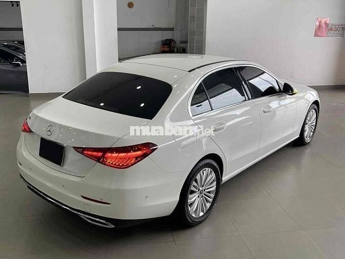 Mercedes C200 Avantgarde V1 2023 Lướt 10.000km