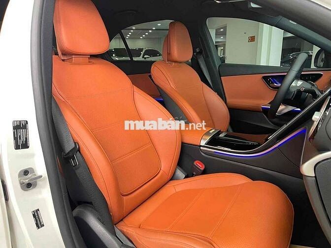 Mercedes C200 Avantgarde V1 2023 Lướt 10.000km