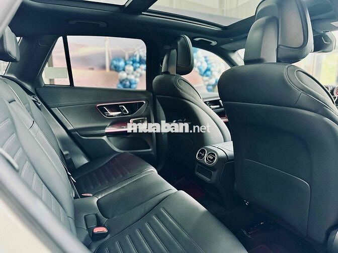 Mercedes-Benz GLC 300 4Matic V3 Trưng bày