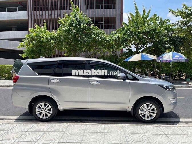 Toyota Innova 2019 XS2019G Số tự động Bạc