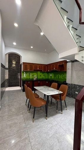 NHÀ ĐẸP 4 TẦNG 4PN - HẼM XE TẢI SÁT MT - GIÁ NHỈNH 4 XX TỶ TL.