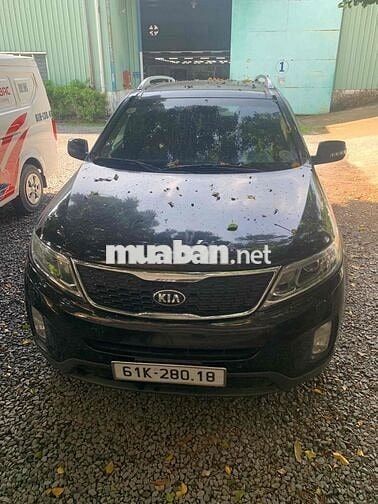 Kia Sorento 7 chỗ Xăng màu Đen
