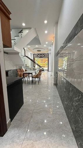 NHÀ ĐẸP 4 TẦNG 4PN - HẼM XE TẢI SÁT MT - GIÁ NHỈNH 4 XX TỶ TL.
