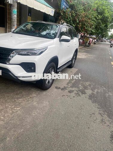 Toyota Fortuner 2021 Số sàn Trắng