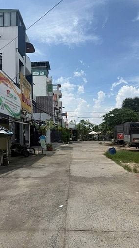 NHÀ ĐẸP 4 TẦNG 4PN - HẼM XE TẢI SÁT MT - GIÁ NHỈNH 4 XX TỶ TL.