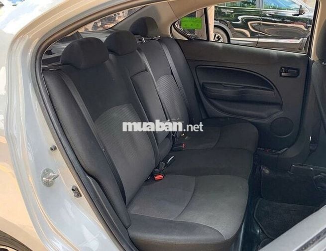 MITSUBISHI ATTRAGE 1.2 MT 2024 XE GIA ĐÌNH LƯỚT