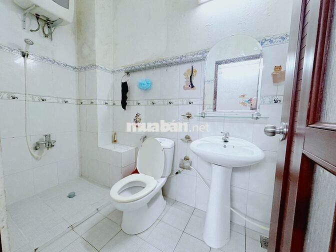 Phòng trọ Bình Thạnh - Nội thất cơ bản