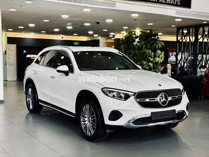 Mercedes-Benz GLC 200 4Matic V2 Trưng Bày