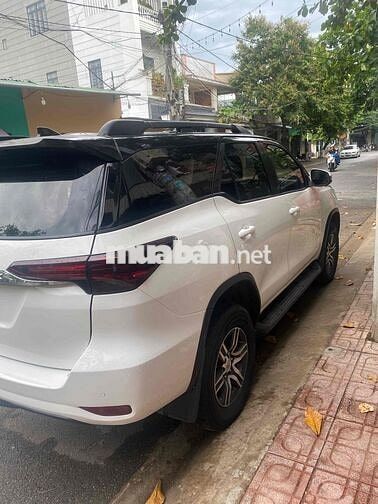 Toyota Fortuner 2021 Số sàn Trắng