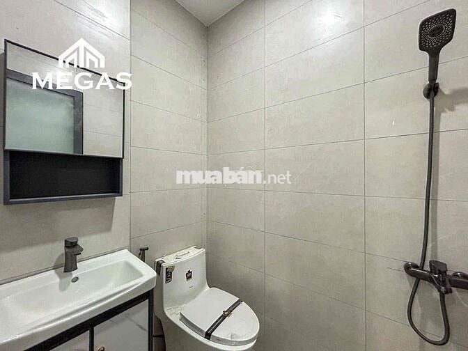 PHÒNG CÁCH ĐH NGÂN HÀNG, SPKT 5 PHÚT — HOÀNG DIỆU 2 GIÁ CHỈ 4x