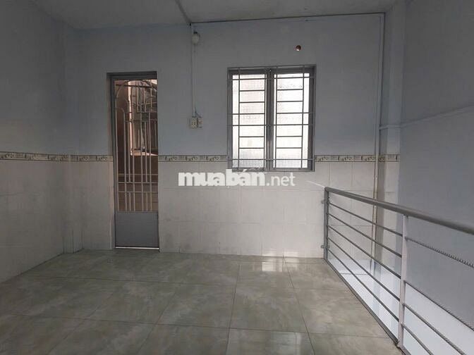 CHO THUÊ TRỌ GIÁ 2TR/THÁNG HẺM 42, ĐS 10, P. LINH XUÂN, HCM