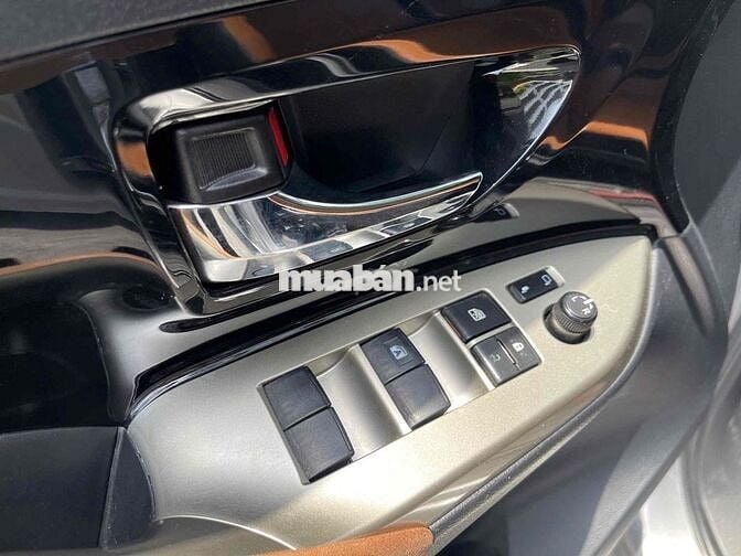 Toyota Innova 2019 XS2019G Số tự động Bạc