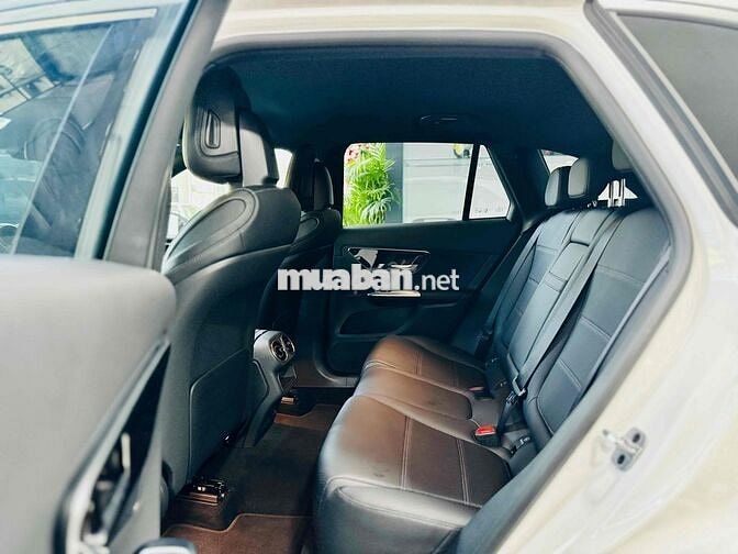 Mercedes-Benz GLC 200 4Matic V2 Trưng Bày