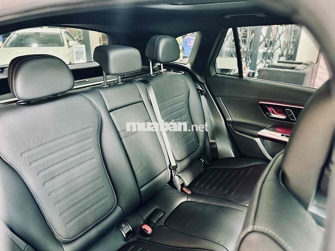 Mercedes-Benz GLC 300 4Matic V3 Trưng bày